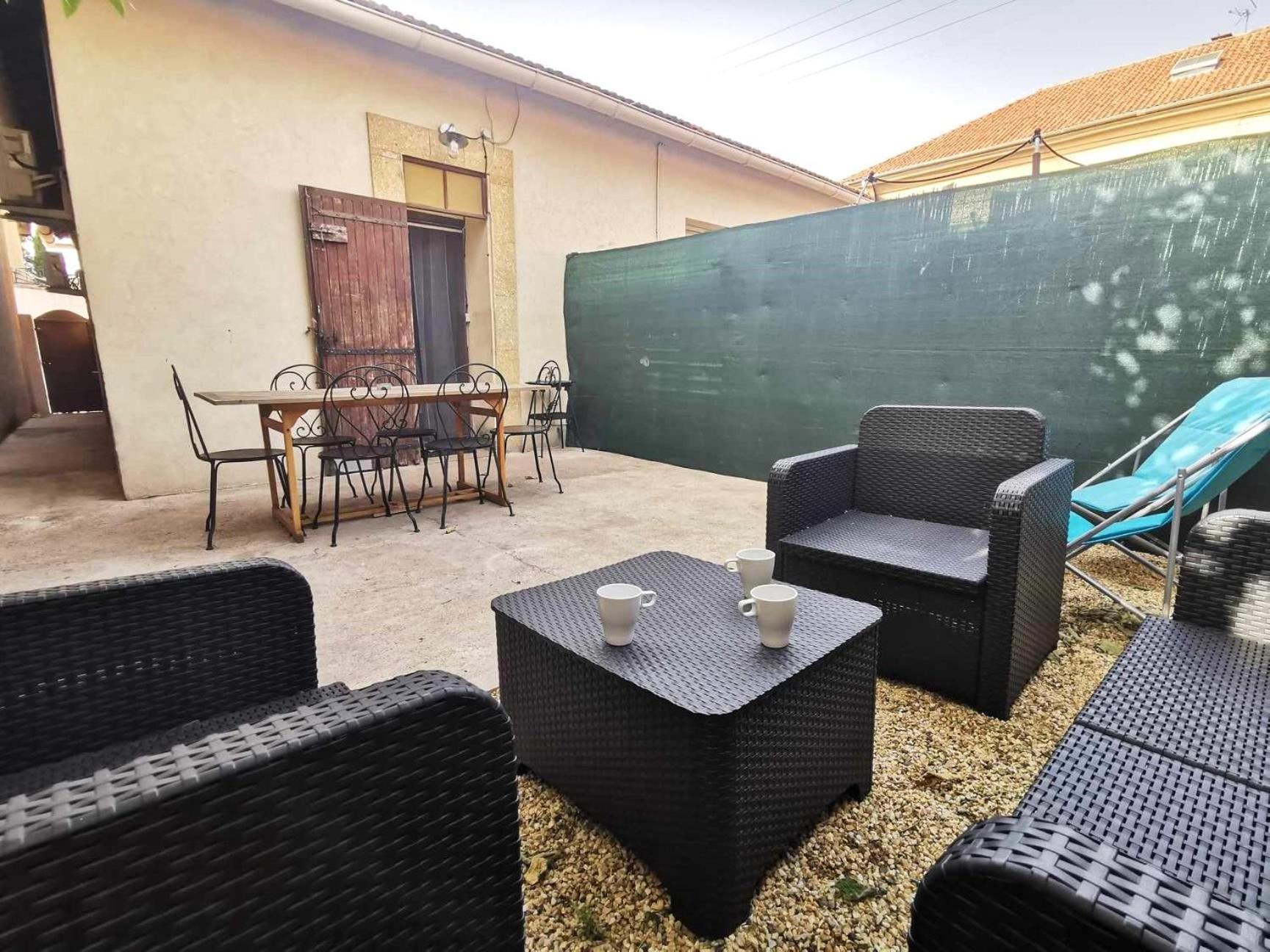 L'Hypercentre - Clim - Terrasse - Wifi Apartman Miramas Kültér fotó